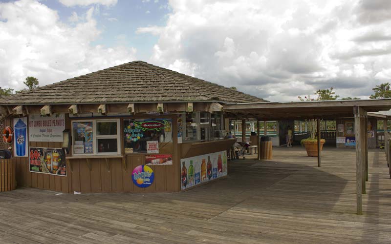 Snack Bar | Gatorland | Orlando Florida Family Adventure Theme Park